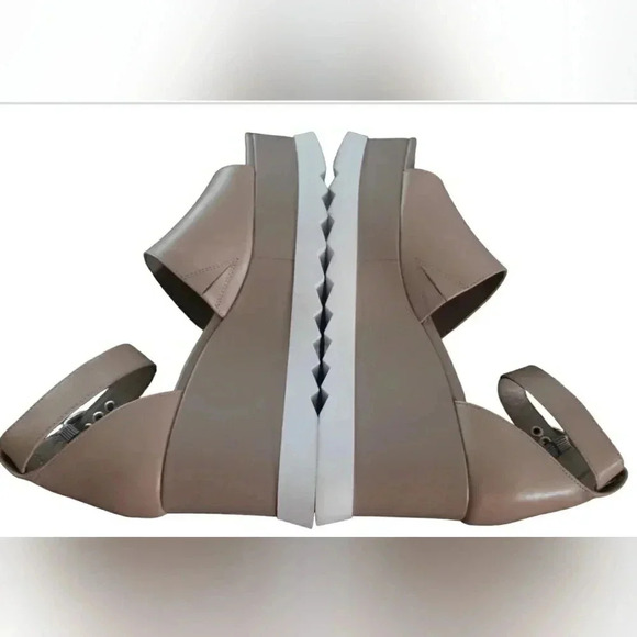 New Gianni Bini Wedge 10 Retro Tan Leather Platform Ankle Strap Lugsole Pin-Up - Picture 5 of 8